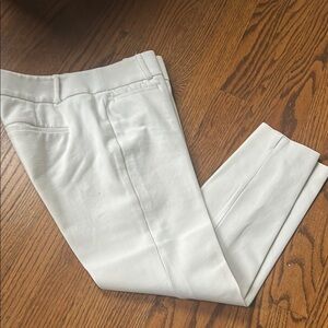 LOFT White Chinos Modern Tailored Fit🌿